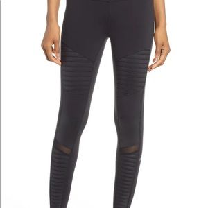 Alo yoga high waist Moto Leggings black Small